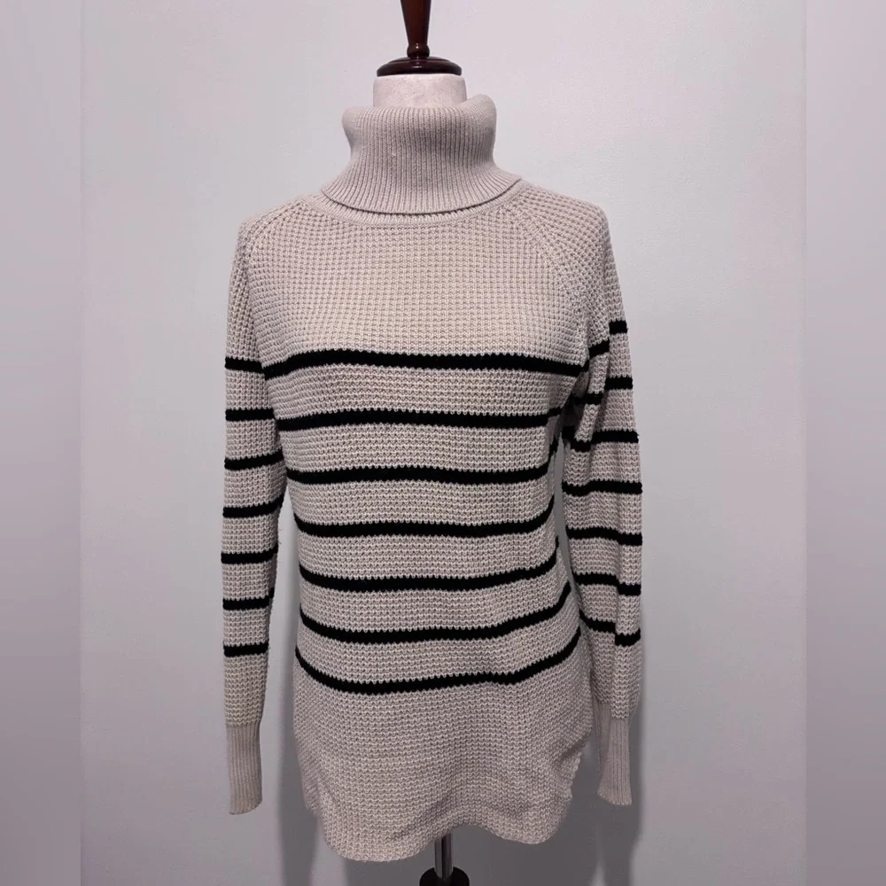 RDI Turtleneck Sweater Striped Cream/Tan
